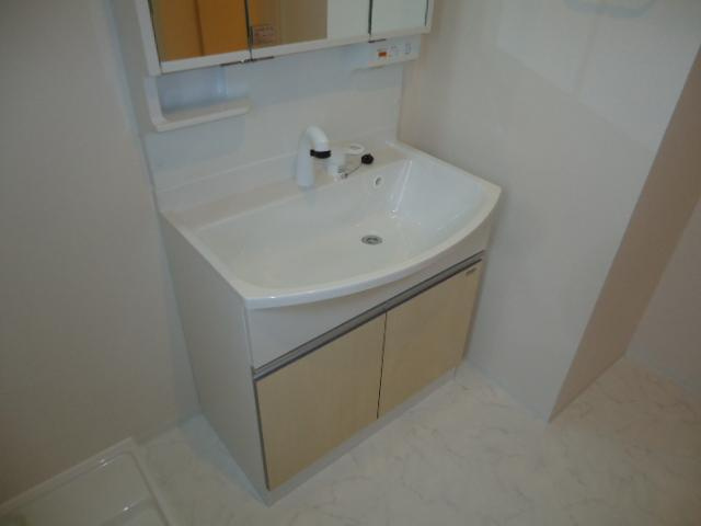 スーリールプラス　Ⅰ番館の洗面所|洗髪洗面化粧台