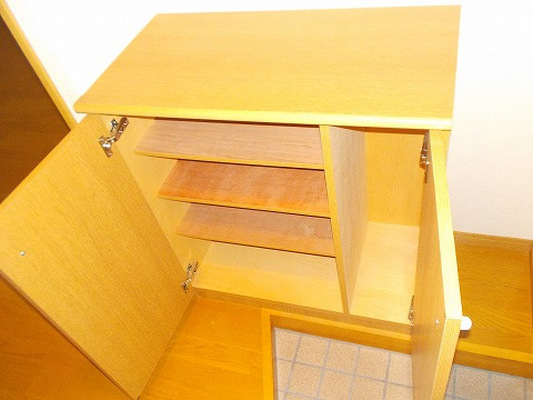 メゾンエトワールの玄関