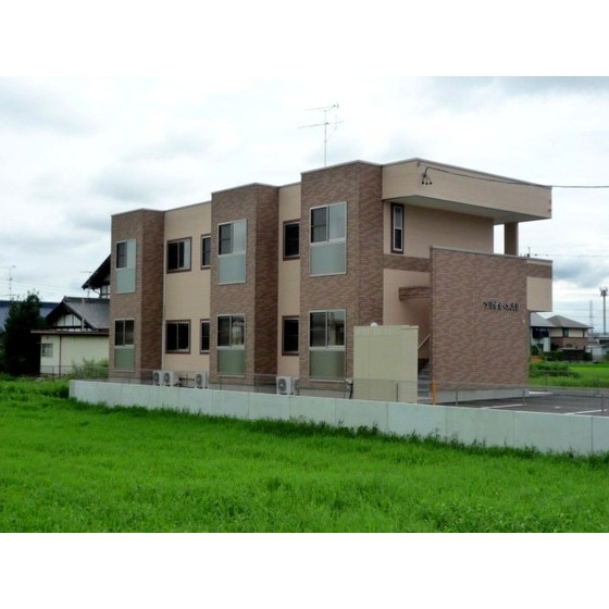 羽島郡岐南町平島３丁目のアパート