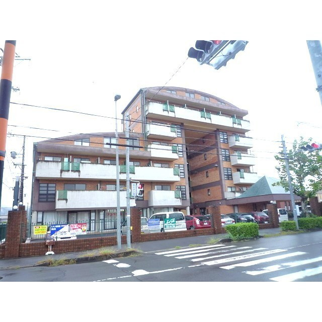 シェラトン奥村の外観