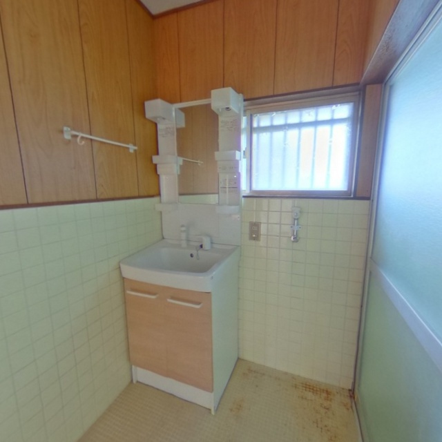 岐阜市岩地２丁目の一戸建ての洗面所