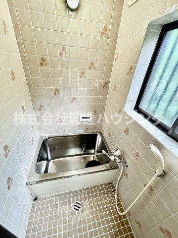 東石切町3丁目一戸建の浴室