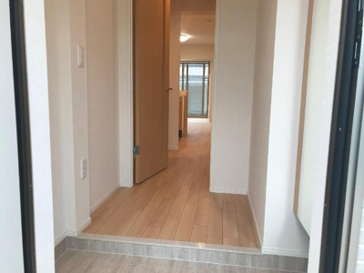 【玄関】 | ウイングパークコート（Wing Park Court） | 玄関