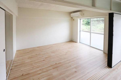 【居間・リビング】 | ビレッジハウス柏原3号棟 | ビレッジハウスの同一物件・同一タイプの間取りの写真です