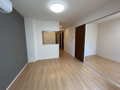 【居間・リビング】 | ラ　グリシーヌＡ棟 | リビング