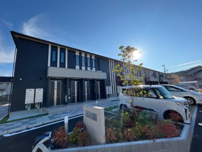 【外観】 | ラ　グリシーヌＡ棟 | 外観写真（昼）