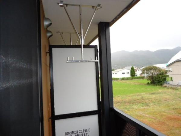 メゾン　プラヴィのバルコニー