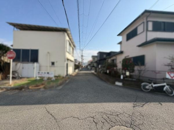 和歌山市太田　新築戸建の前面道路含む現地写真