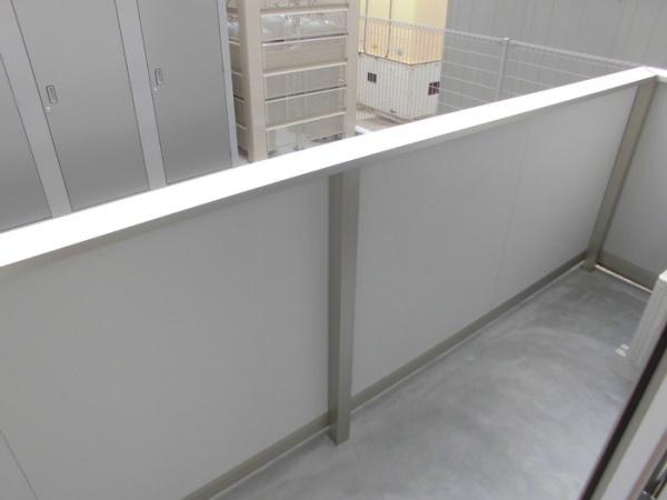 【バルコニー】