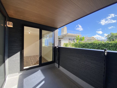 【バルコニー】 | 宜野湾市我如古4丁目1期（全4棟）ラスト6号棟 | 6号棟　便利なインナーバルコニー♪