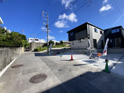【前面道路含む現地写真】 | 宜野湾市我如古4丁目1期（全4棟）ラスト6号棟 | ※北東側位置指定道路5.9m♪