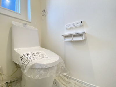 【トイレ】 | 宜野湾市我如古4丁目1期（全4棟）ラスト6号棟 | 6号棟　温水洗浄便座♪