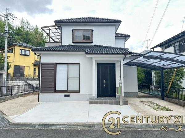 生駒市有里町　一戸建の外観|■現地撮影写真■平成９年１月新築・令和７年７月 リフォーム完成済みにつき、即入居可能です！お気軽にお問い合わせください！