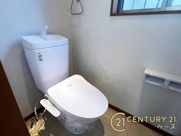 磯城郡田原本町宮森　一戸建のトイレ|リフォーム済みの綺麗なお手洗いです！