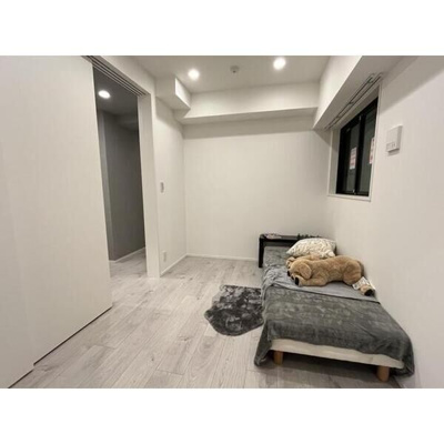 【洋室】 | コンフォリア・リヴ谷町四丁目