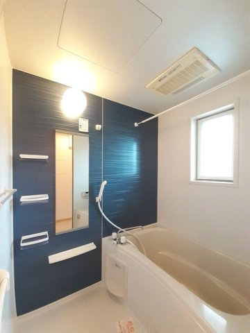 アネスト・ソレイユＤの浴室