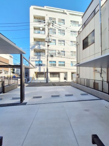 アーバングランツ京島の駐車場|★敷地内駐車場★