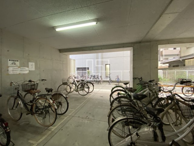【その他共用部分】 | インペリアル靭本町 | インペリアル靭本町　駐輪場