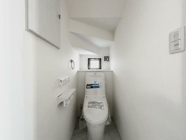 いろどりアイタウン　八代市高小原町戸建のトイレ