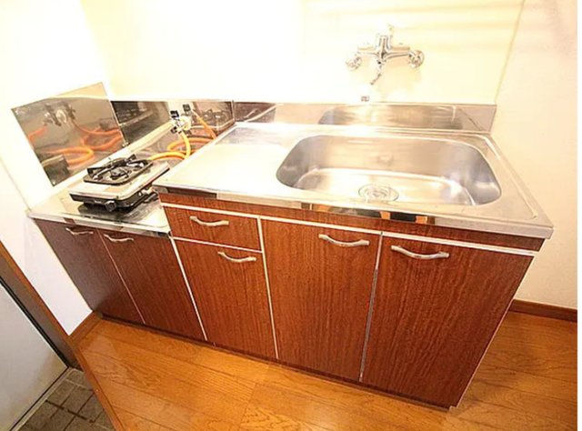 【福岡県】福岡市中央区1棟アパートのキッチン