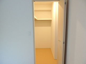 【収納】 | シャン　ドゥ　フルール　Ｃ | 大きなスペースがあり、収納には困りません