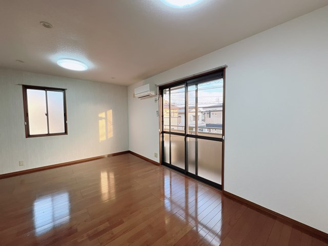 エントピアの居間・リビング