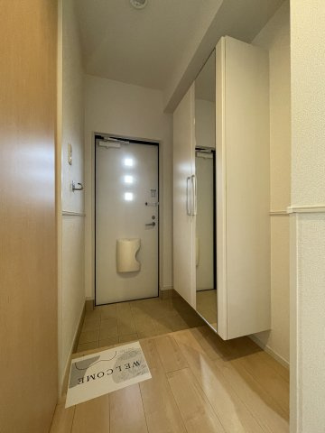 りりあん　Ⅱの玄関