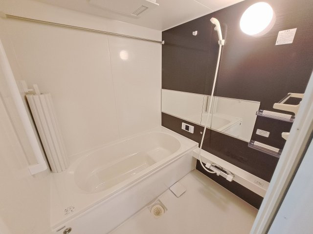 ラ　フレーズの浴室