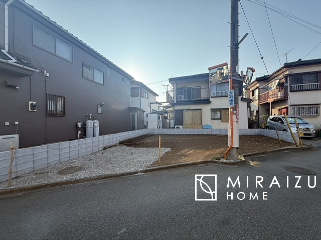 【前面道路含む現地写真】 | 現地見学やご案内は、周辺環境と合わせてエリアの特性を存分にお伝えできるような思いでに残るご案内に努めます。
