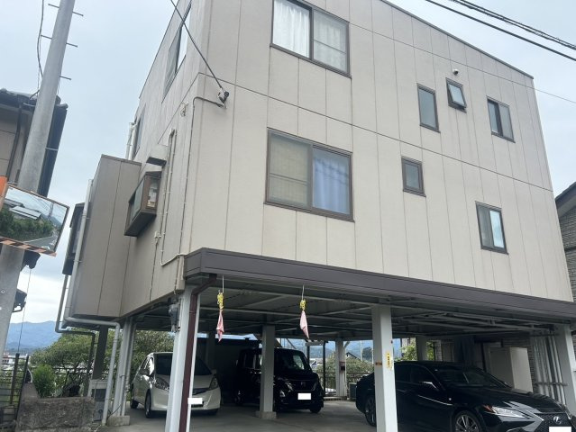 富岡市黒川974-1の外観