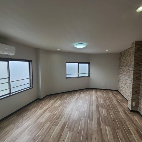 【大阪府】大阪市西成区　店舗付住宅＜オーナーチェンジ＞の洋室