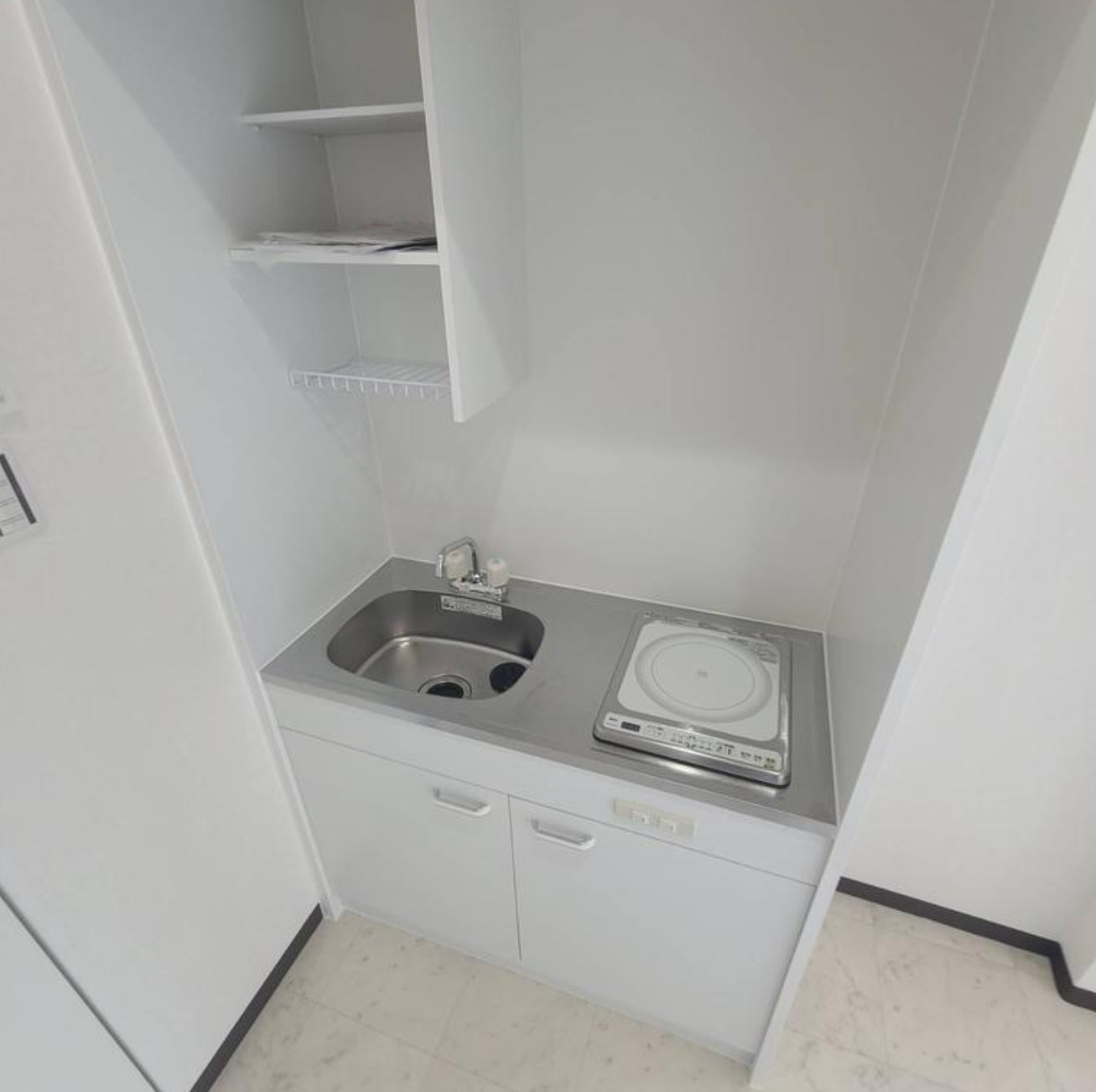 【大阪府】大阪市西成区　店舗付住宅＜オーナーチェンジ＞のキッチン