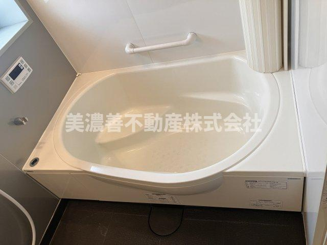 ６５８１１　フレストアルファ六条南の独立洗面台