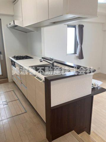 ６５８１１　フレストアルファ六条南のキッチン