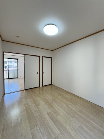 スティブルB棟の洋室|イメージ201号室の写真