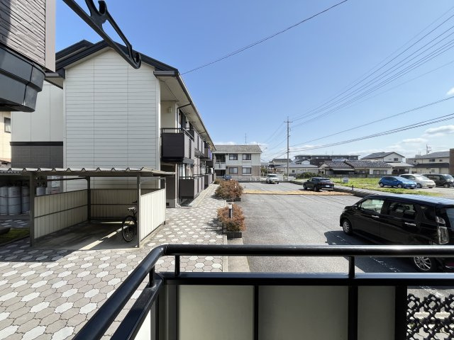 スティブルB棟のバルコニー|イメージ201号室の写真