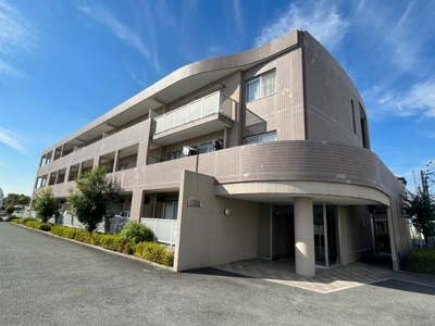 【外観】 | エバーグリーン | きれいな外観です