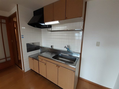 【キッチン】 | エバーグリーン | コンパクトなキッチンで掃除もラクラク