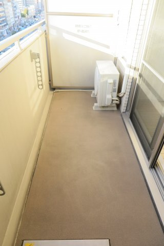 サムティナンバ南のバルコニー