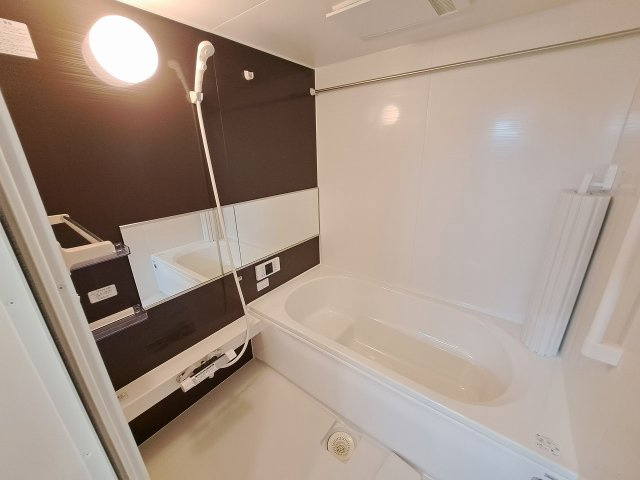 ラ　フレーズの浴室