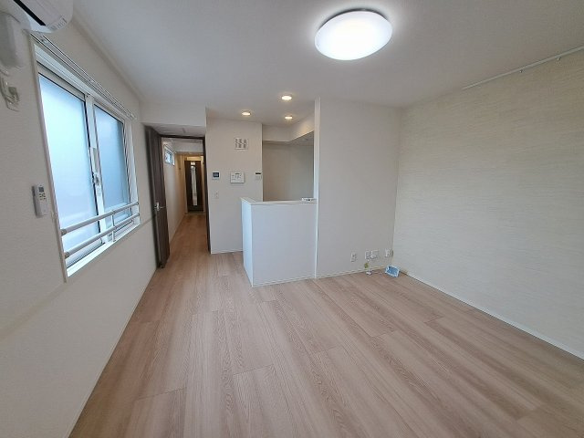 ラ　フレーズの居間・リビング