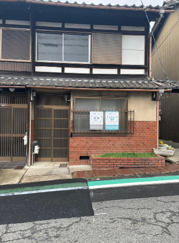 大津市追分町の住宅付店舗戸建