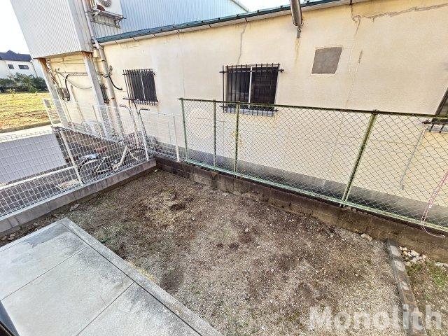 エミネントセジュールB棟の庭