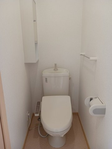 カルム・メゾンのトイレ|落ち着いたトイレです