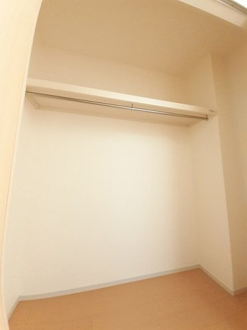 カーサ　アルベロディピノＢの収納|大きなものも収納できそうです