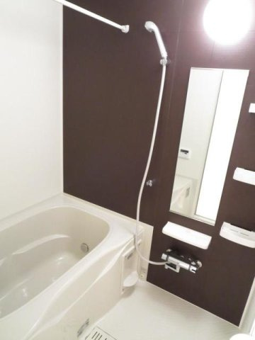 ナイトＢの浴室|お風呂で日々の疲れを落としましょう