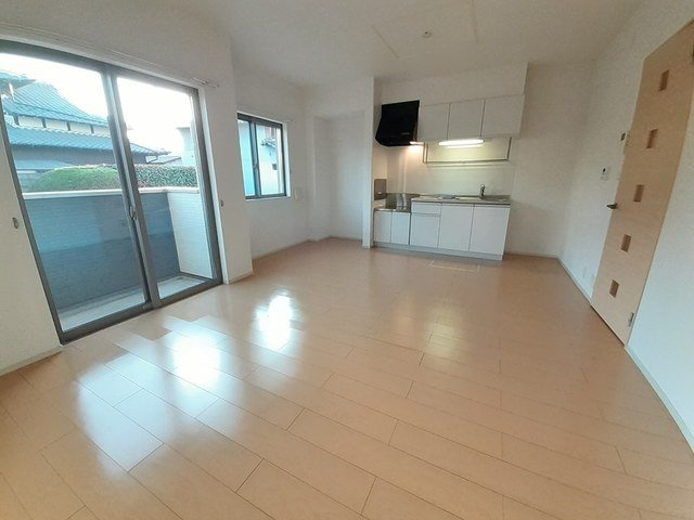 シャルマン・ジョイのその他