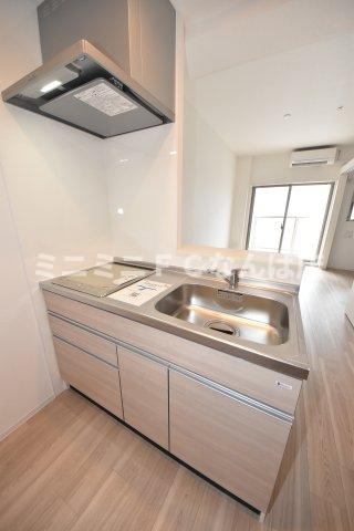 セレニテ難波グランデノールのキッチン