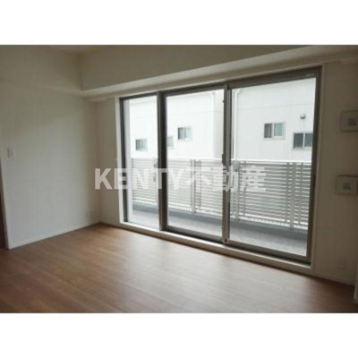 【居間・リビング】 | パークアクシス馬込レジデンス | こちらの居間で趣味の時間をお楽しみください