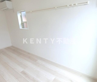 【内装】 | ハーミットクラブハウスソフィア横浜生麦駅前 | 白が基調の明るい室内！広々！